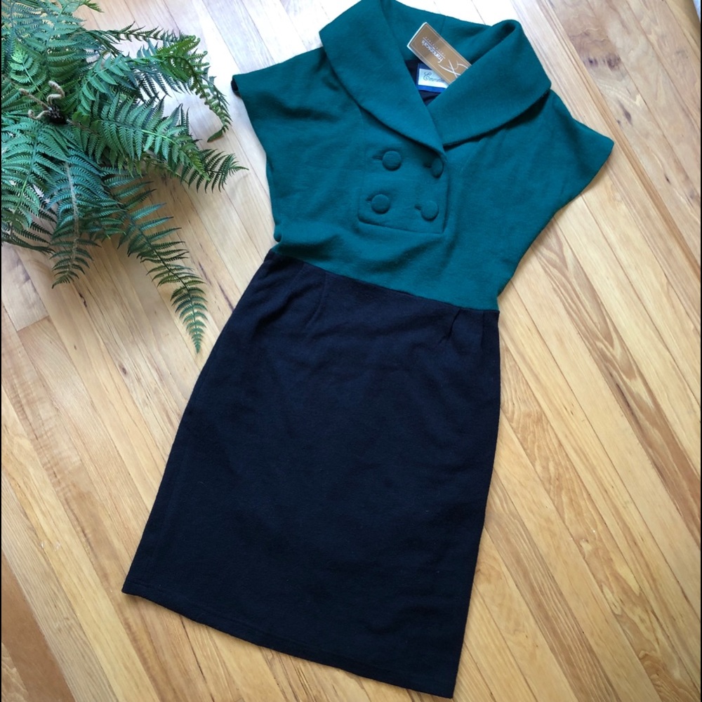 Francesca’s • Sweater Dress
